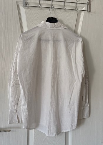 Ipekyol işlemeli gömlek - Görsel 4