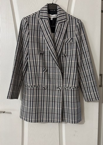 Düğmeli Gri Ekose Kadın Blazer Ceket