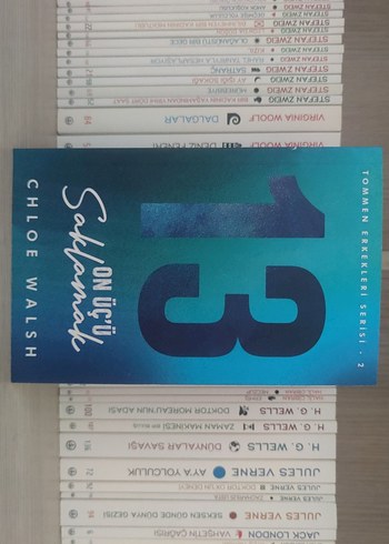 On üçü saklamak Chloe Walsh
