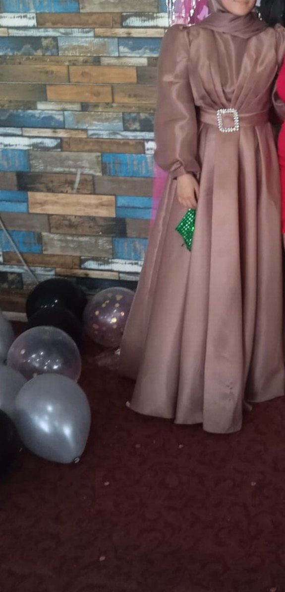 Bej Uzun Kollu Drapeli Kadın Abiye - Görsel 2