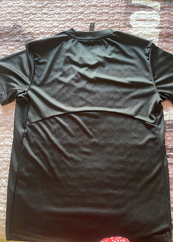 m Beden ORİJİNAL Siyah Kısa Kollu Adidas Tişört