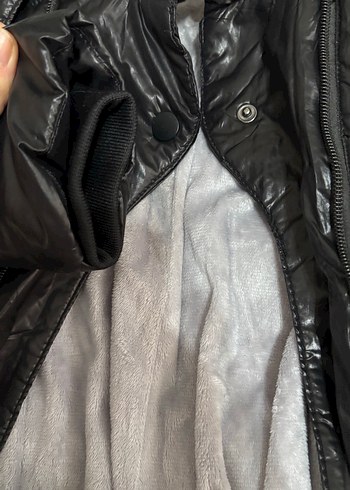 Kürklü Siyah Bebek Tulumu - Görsel 5