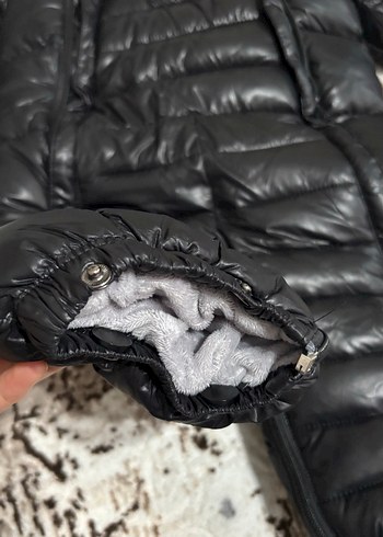 Kürklü Siyah Bebek Tulumu - Görsel 2