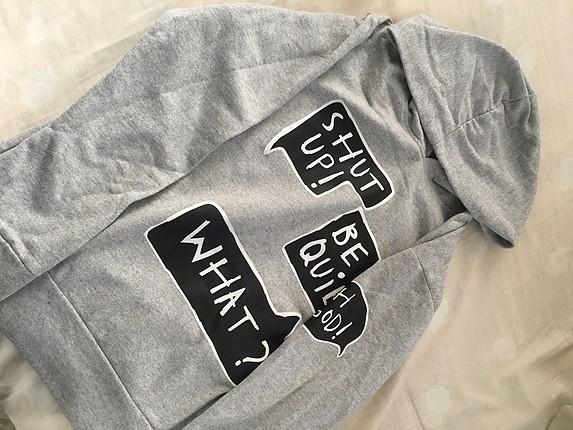 Sweatshirt