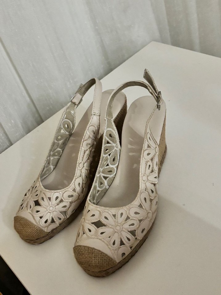 Hasir vintage topuklu terlik - Görsel 4