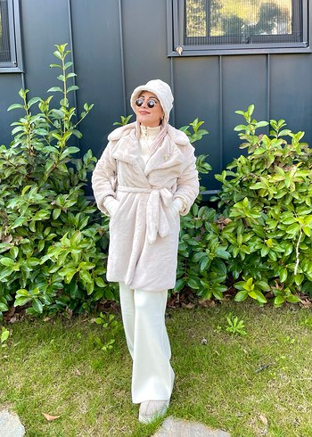 Uzun Beyaz Kapüşonlu Kadın Parka ŞAPKALI ASTARLI - Görsel 5