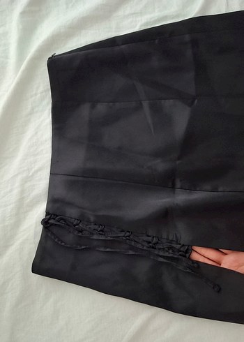 Bershka Saten Kumaşlı Siyah etek