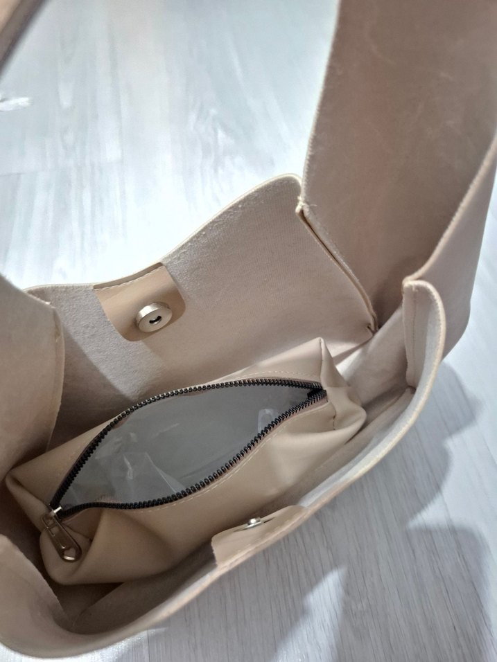 Bej Deri Minimalist Kadın Çanta - Görsel 2