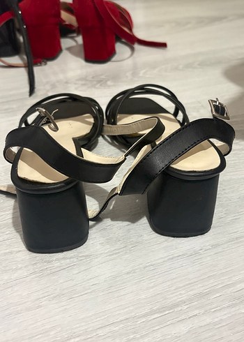 38 Beden siyah Renk Siyah Tokalı kalın Topuklu Kadın Ayakkabı