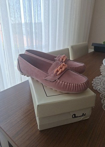 Pembe Zincir Detaylı Süet Kadın Babet - Görsel 2