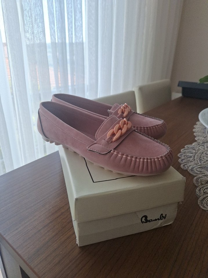 Pembe Zincir Detaylı Süet Kadın Babet - Görsel 2