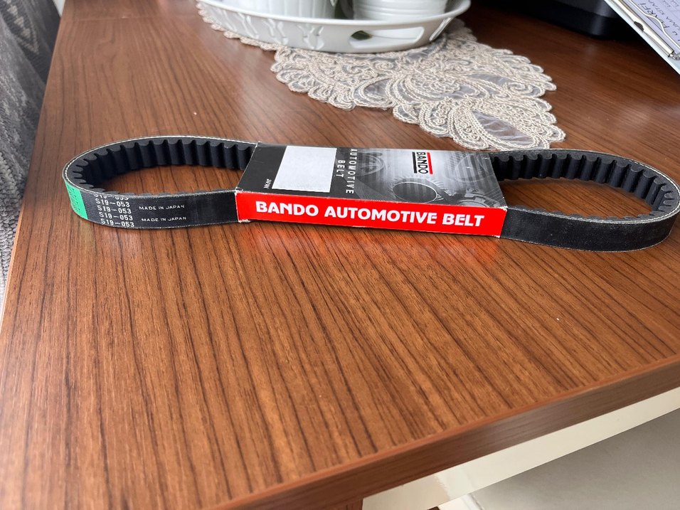 SYM orijinal Japonya üretimli bando kayış 818x19,5x28 - Görsel 2