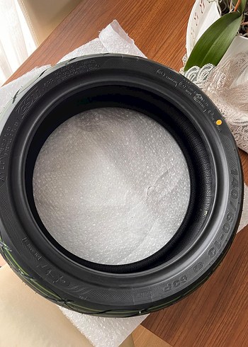 SYM JOYMAX Z PLUS orijinal 0 lastik - Görsel 6