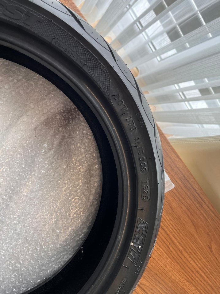 SYM JOYMAX Z PLUS orijinal 0 lastik - Görsel 2