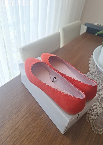 Kırmızı Kadın Babet - Görsel 6