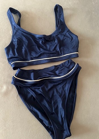Lacivert İnce Askılı Kadın Bikini