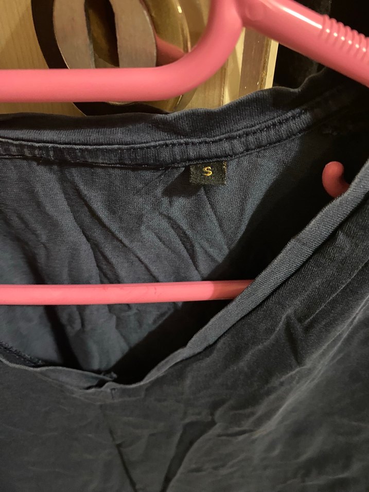 Erkek Lacivert V Yaka Tişört - Görsel 4