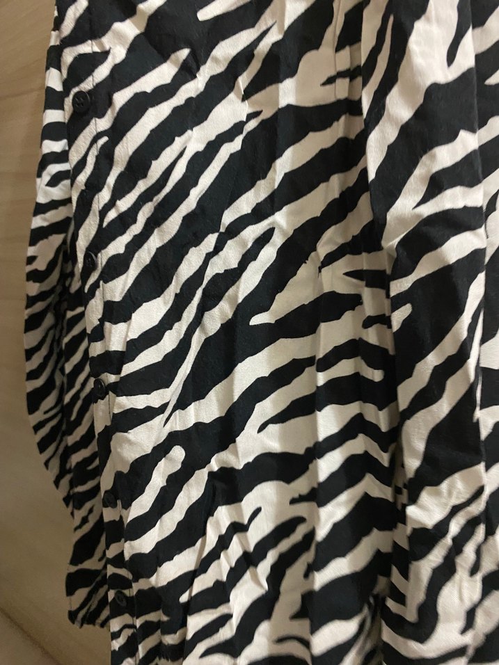 Zebra Desenli Uzun Kollu Kadın Gömlek - Görsel 3
