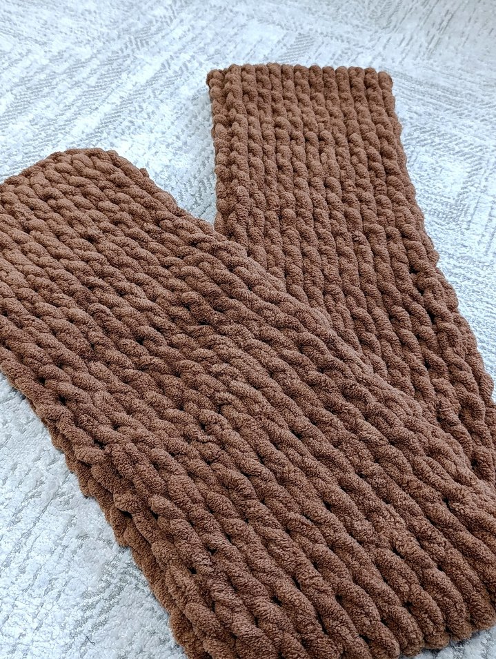 Kahverengi Puffy Örgü Atkılık - Görsel 3