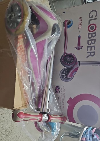 Globber Free2c Pembe Çocuk Scooter