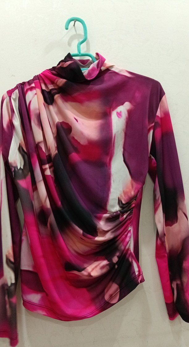 Pembe Yüksek Yakalı Uzun Kollu Drapeli Bluz - Görsel 5