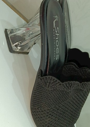 Siyah Parlak Yılan Desenli Blok Topuk Terlik - Görsel 5