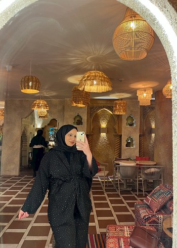 Siyah Kuşaklı Kadın taslı Takım - Görsel 6