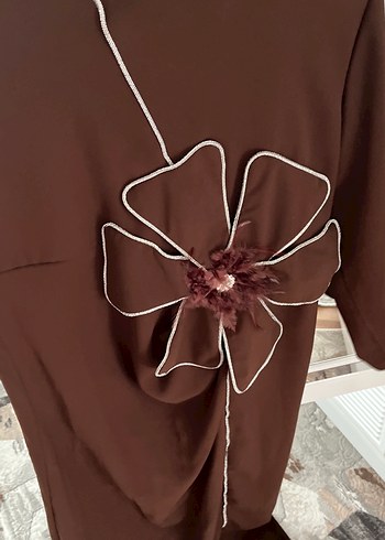 Kahverengi Nakışlı Kadın Uzun Elbise - Görsel 2