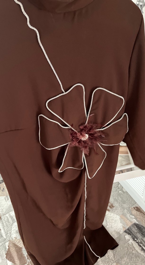 Kahverengi Nakışlı Kadın Uzun Elbise - Görsel 2