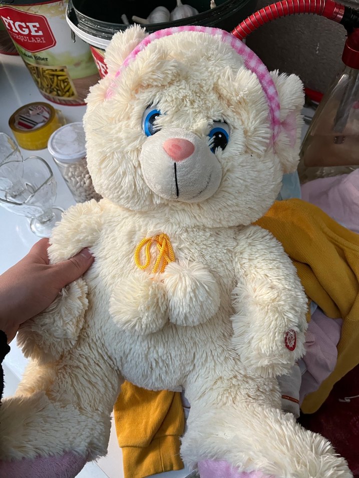 Beyaz Peluş Ayıcık Kulaklıklı - Görsel 3