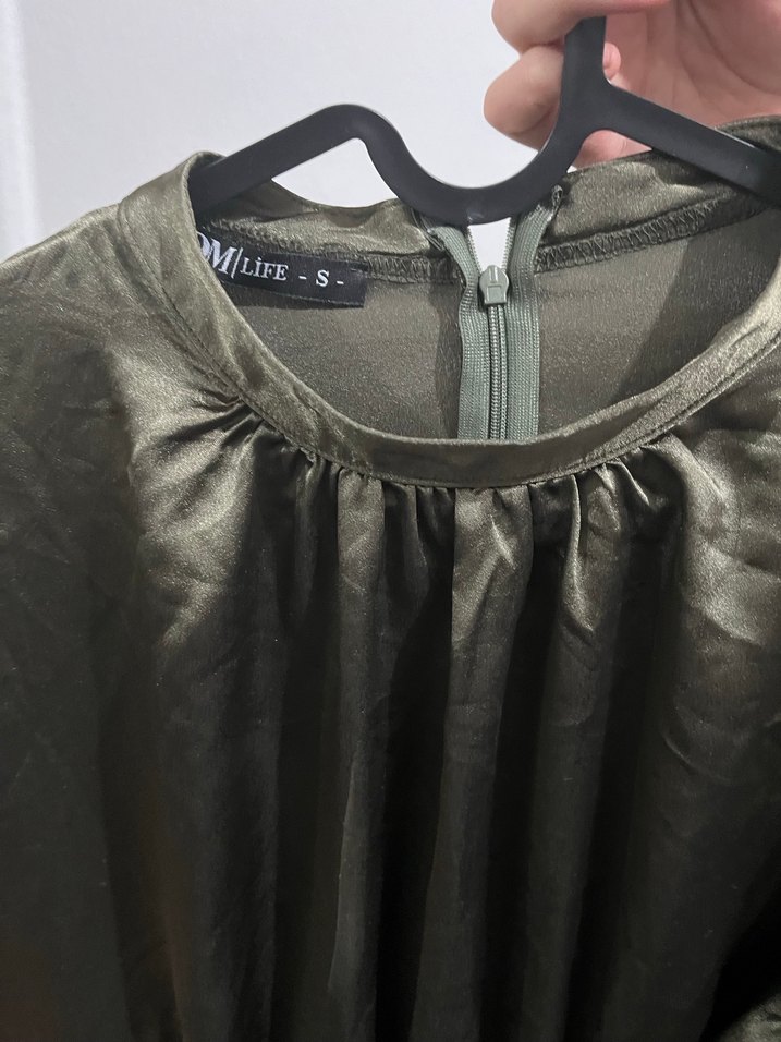 Uzun Kollu Yüksek Yakalı Salaş Saten Elbise - Görsel 5