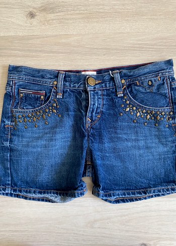 Tommy Hilfiger ürünü