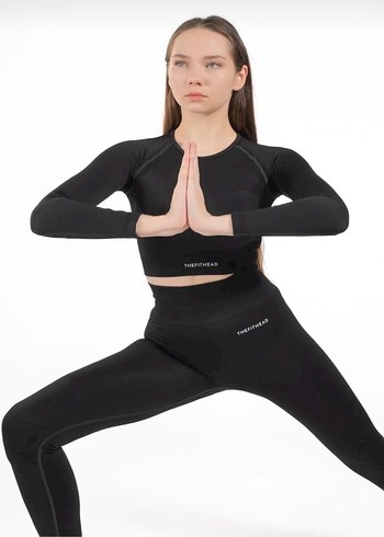 THE FIT HEAD Siyah Uzun Kollu Fitted Crop Top - Görsel 3