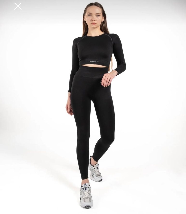 THE FIT HEAD Siyah Uzun Kollu Fitted Crop Top - Görsel 2