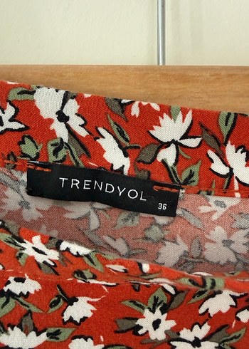 Drapeli Kırmızı Bağlama Desenli Midi Etek - Görsel 4