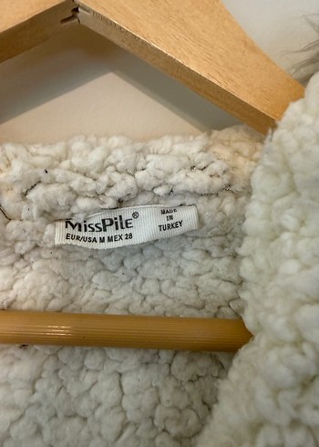 Kapüşonlu, Peluş Detaylı Kadın Ceket - Görsel 3