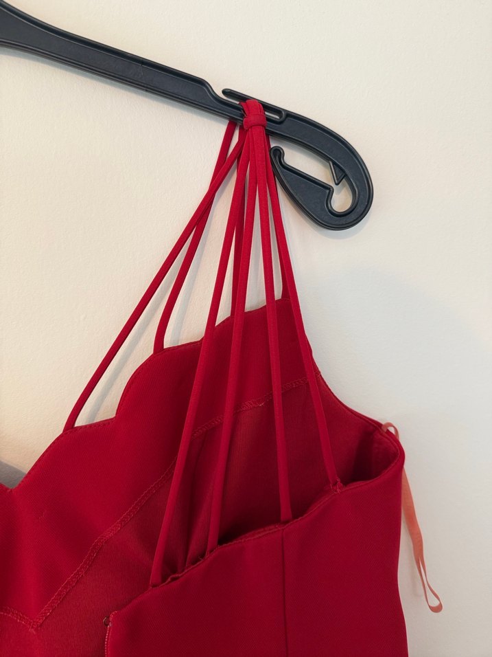 Kırmızı Drapeli Mini V Yaka Abiye Elbise - Görsel 4