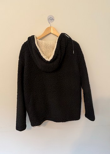 Siyah & Beyaz Kapüşonlu Fermuarlı Kadın Mont - Görsel 3