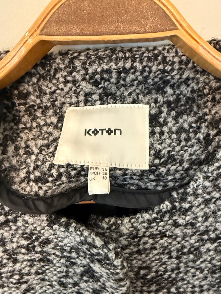 Düğmesiz Gri Klasik Kaban - Görsel 2