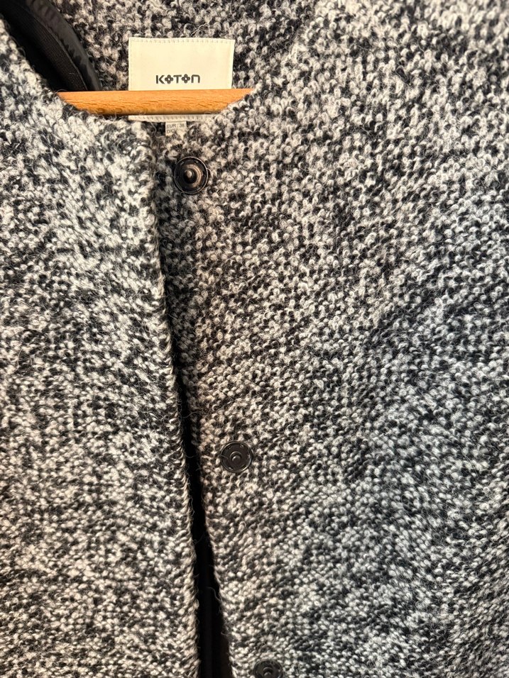 Düğmesiz Gri Klasik Kaban - Görsel 3