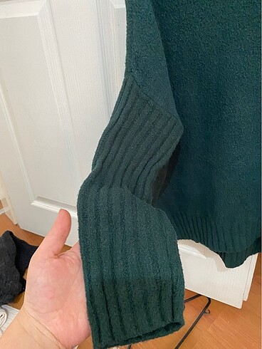 Pull and Bear Kayık omuz kazak