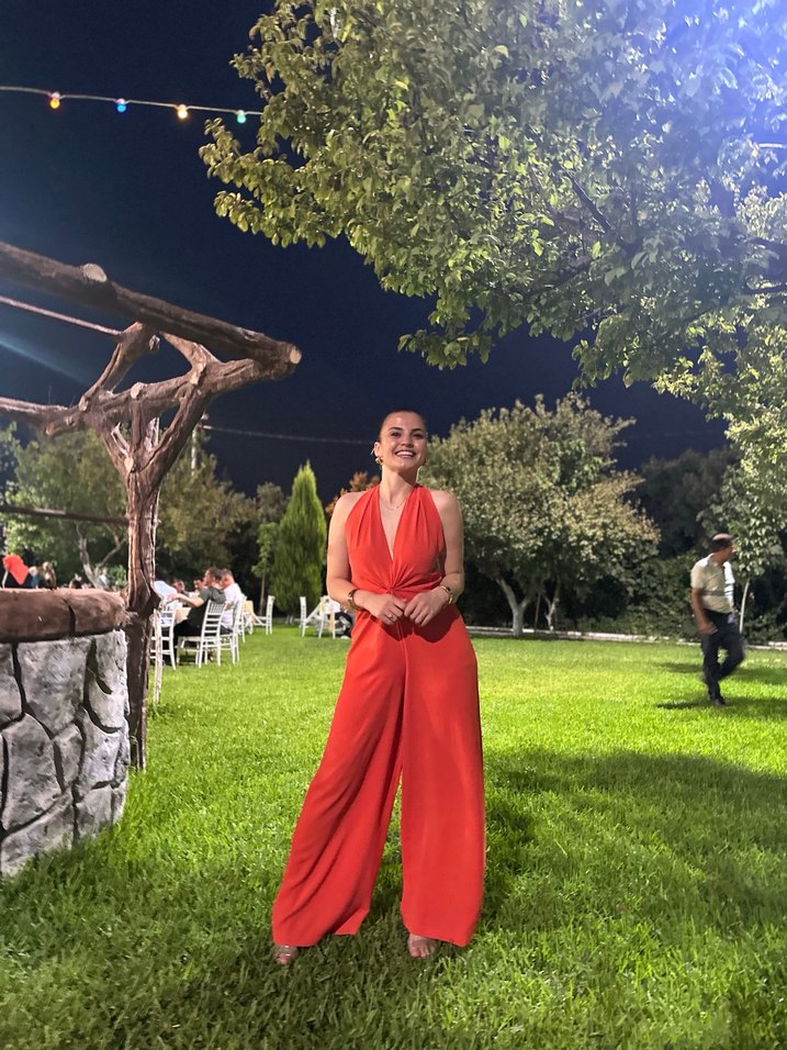 Kırmızı sırt dekolteli Midi Kadın Tulum - Görsel 4