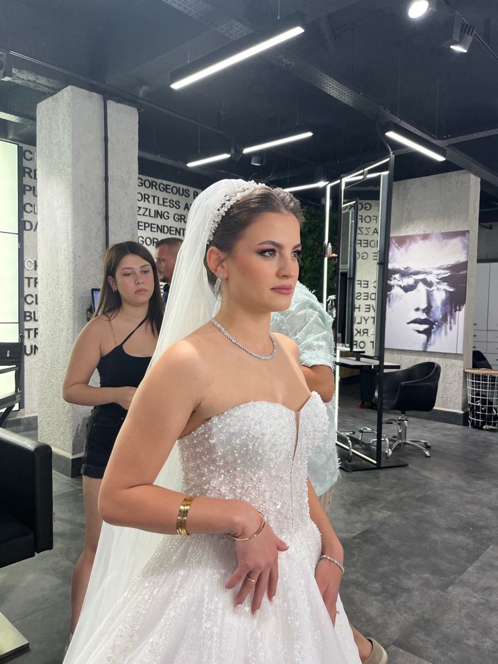 Straplez Midi A Kesim Beyaz Gelinlik - Görsel 3