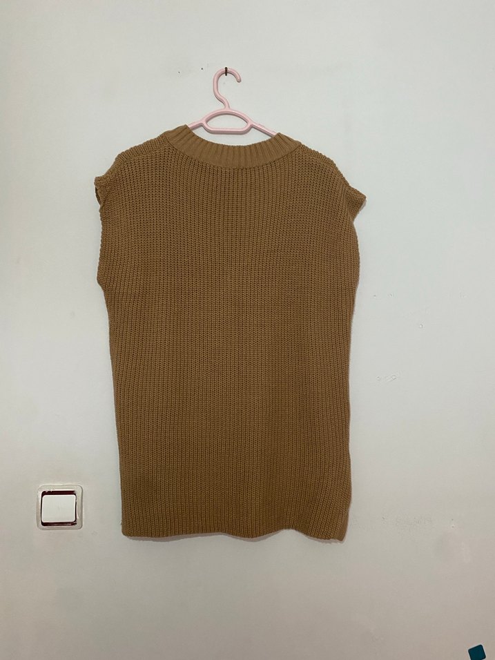 Bej V Yaka Örgü Kadın Süveter - Görsel 2