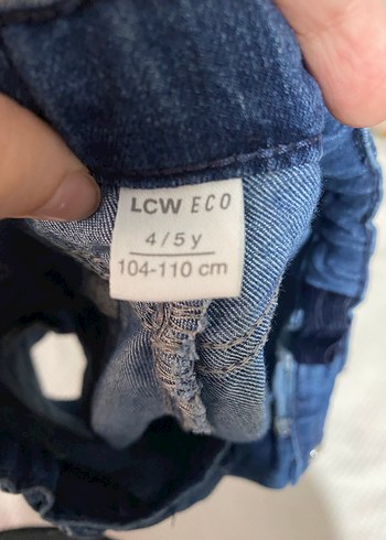 Kızlar için Düğmeli Mavi Kot Şort - Görsel 4