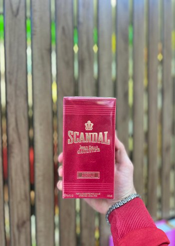 Scandal Kadın Parfümü 100 ml