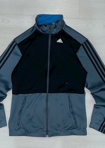 Adidas s