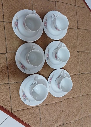 Beden Çiçek Desenli Beyaz Porselen 6'lı Fincan Takımı