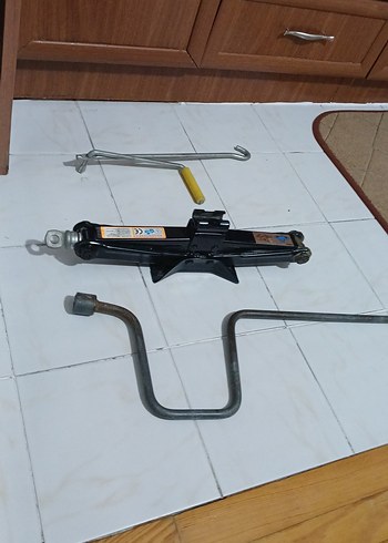 Siyah Araç Krikosu ve Çelik Çubuk - Görsel 3