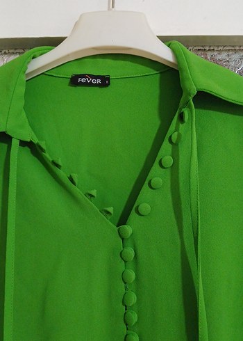 Düğmeli Yeşil Uzun Kollu Bol Kadın Gömlek - Görsel 4